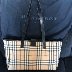 Burberry diaper bag Tote!